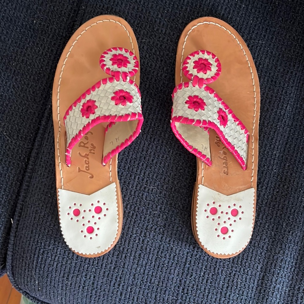 Jack Rogers worm just two times